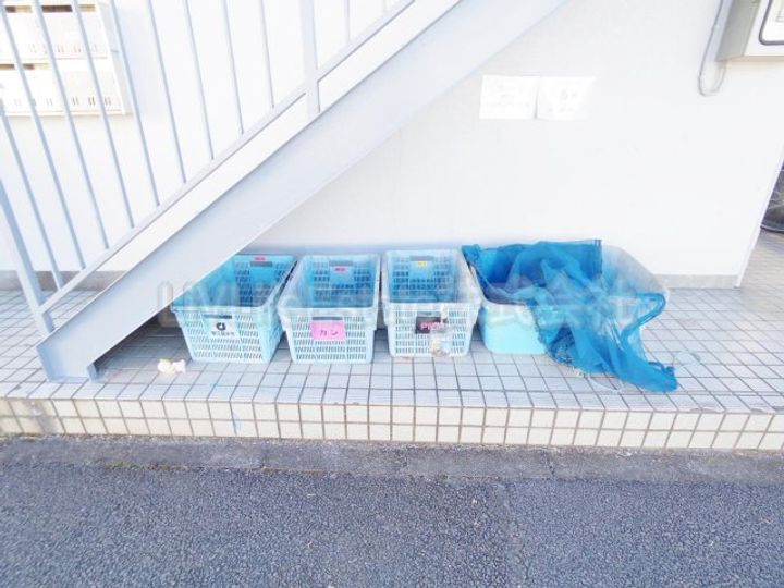 東京都東久留米市前沢4(アパート)の賃貸物件の地図