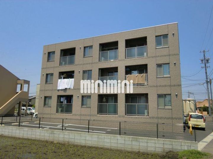 カトルセゾンの外観