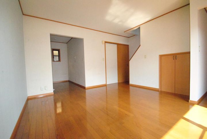 シェルハイツの居間