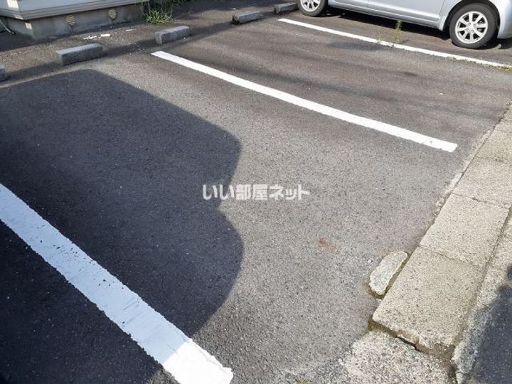 メゾン緑山の地図