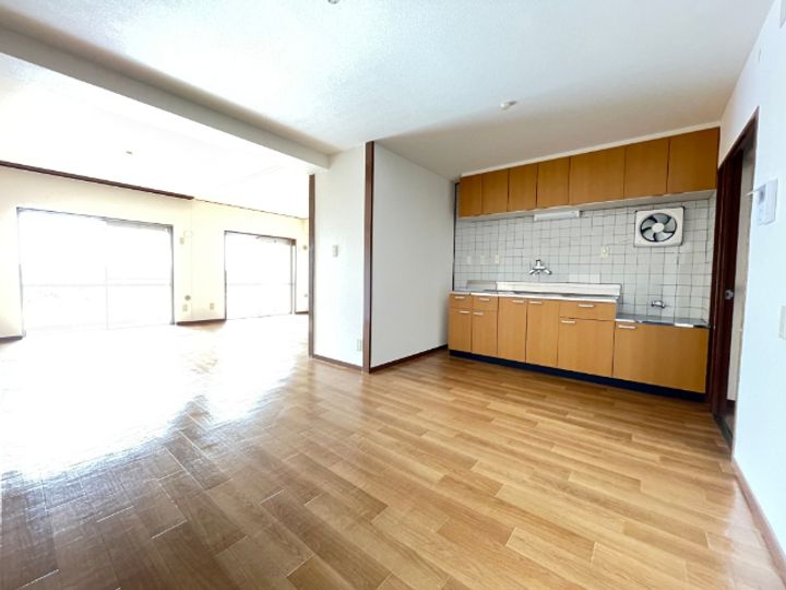 マンション一社の居間