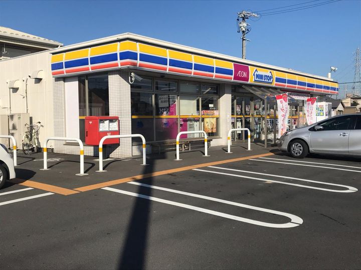 ジーメゾン妙興寺ルクシアの周辺