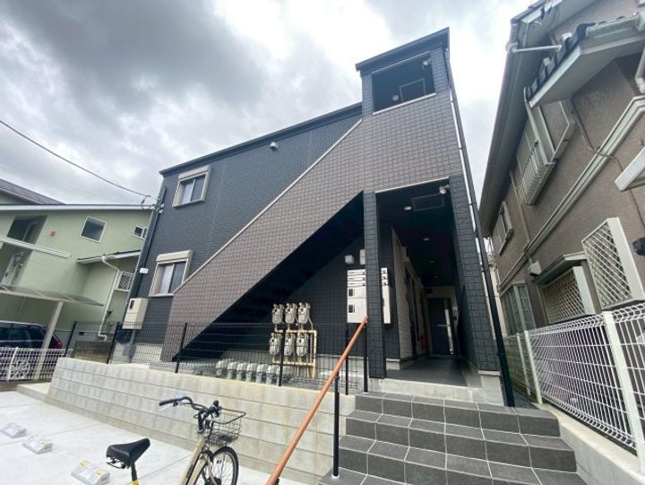 千葉県成田市美郷台1(アパート)の賃貸物件の外観
