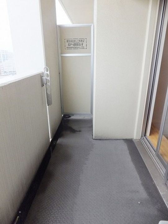 テリオ中島西の内装