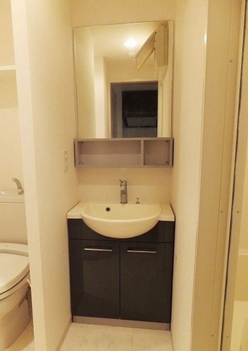 テリオ中島西の内装