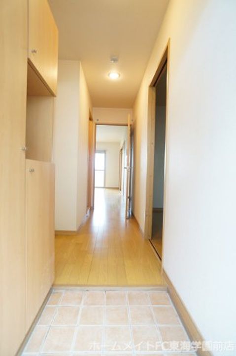 熊本県熊本市北区龍田陳内4(マンション)の賃貸物件の玄関