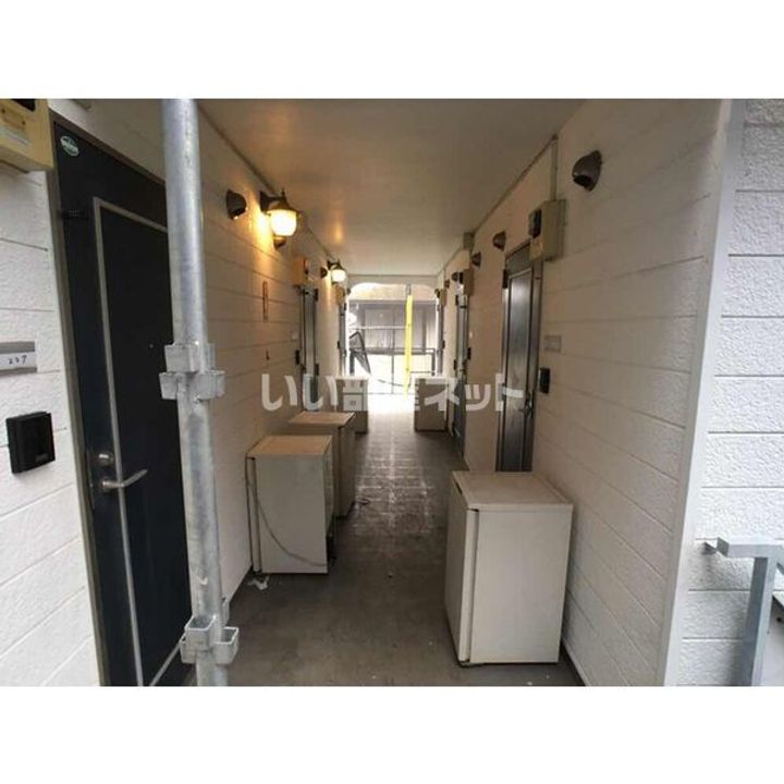 埼玉県東松山市元宿1(アパート)の賃貸物件の玄関