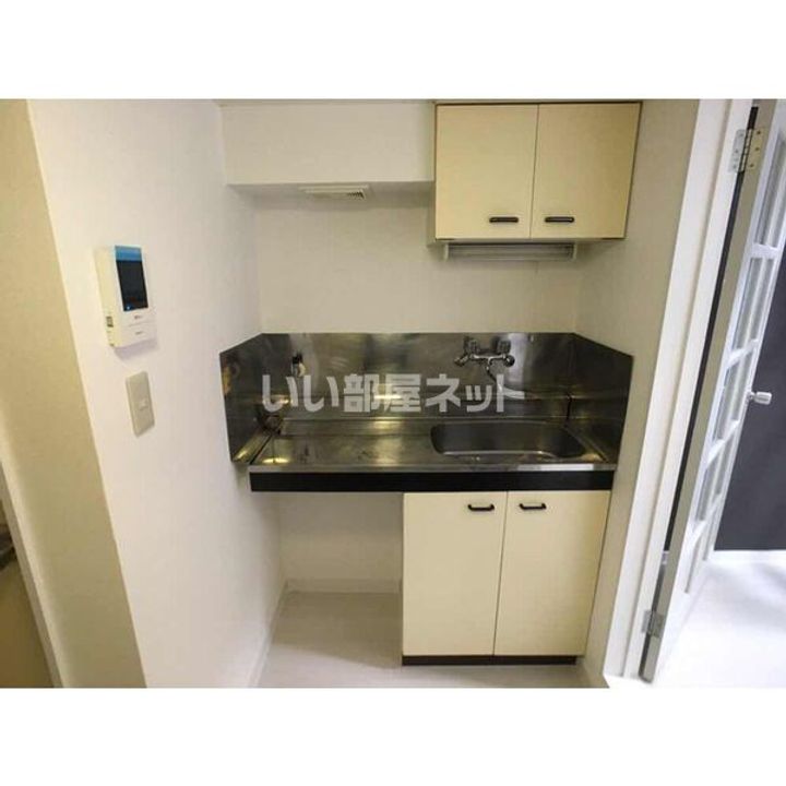 埼玉県東松山市元宿1(アパート)の賃貸物件のキッチン