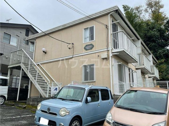 クレールハイツヤマニシの外観