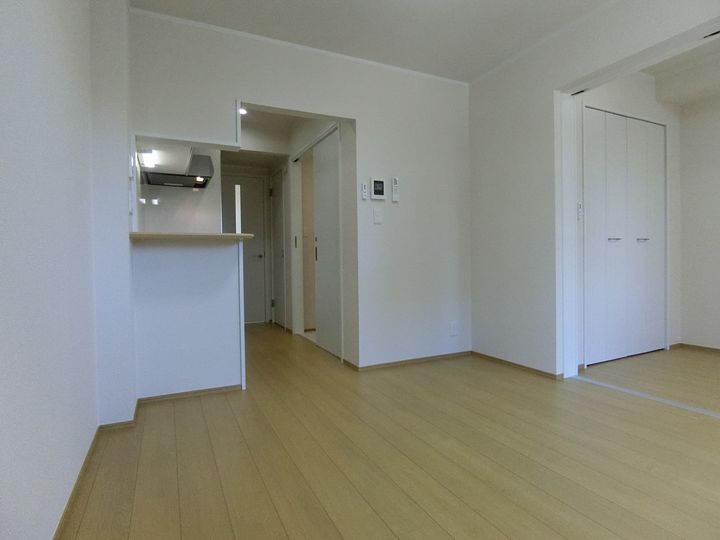 オリーブ5番館の居間