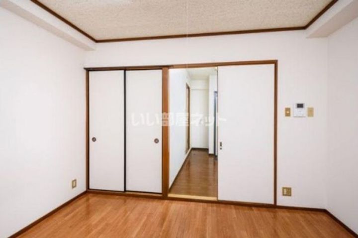 ハイツタナカの内装