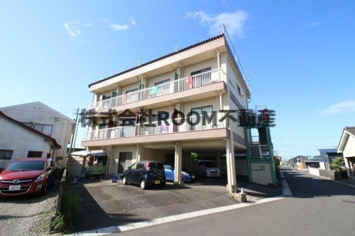 大王ハイツの外観