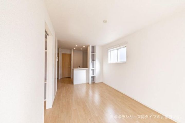 サンティアラの居間