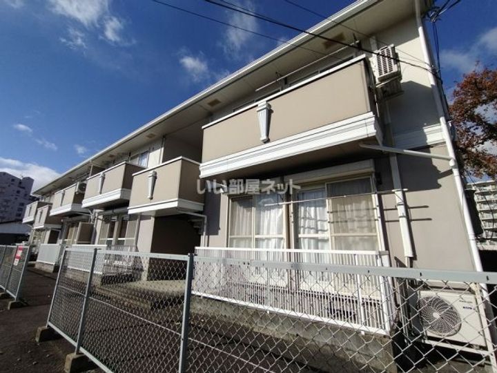 グランデュールG-Iの外観