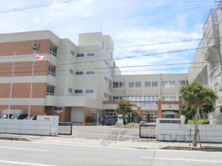 フェニックス2の周辺