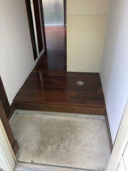 フォーレストIの玄関