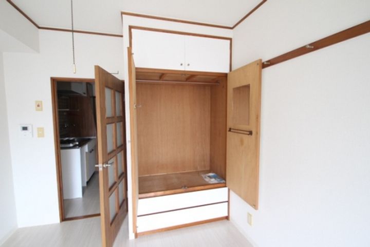 アルヴェール庚午の内装