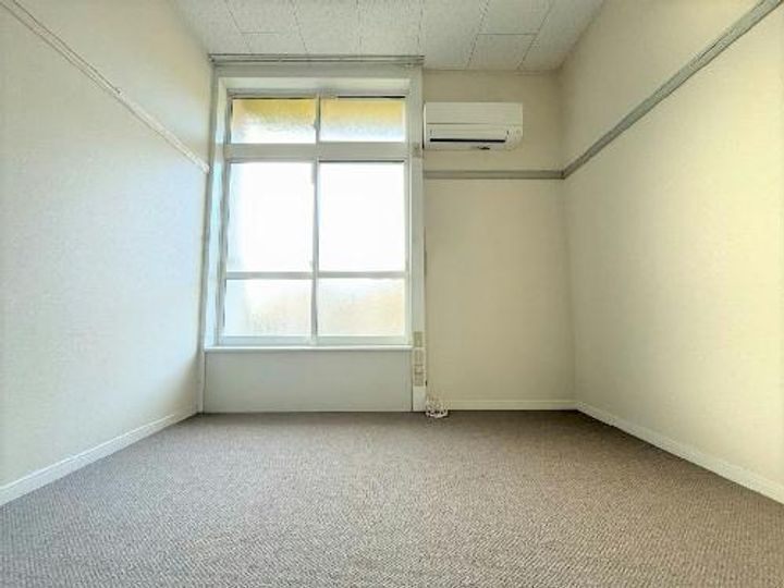 レオパレスHEISAKUの居間