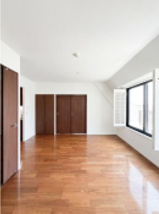 イニシアイオ目黒学芸大IIの居間