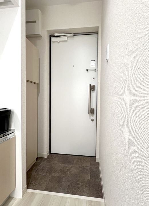 フラワーズの玄関
