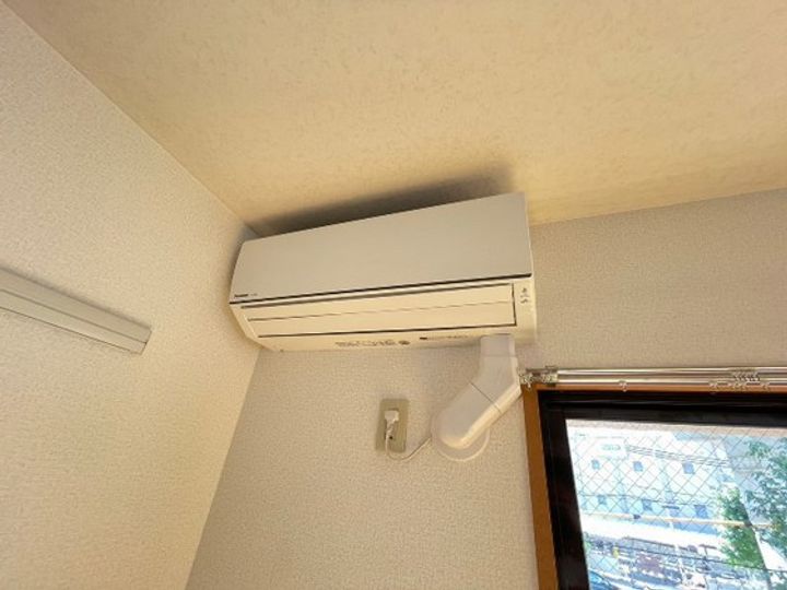 グランヴェルジェ中須Iの内装