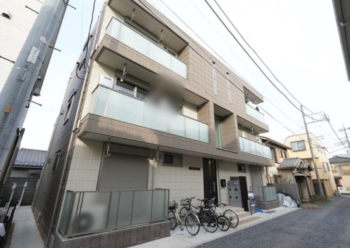 Brown Wingの外観