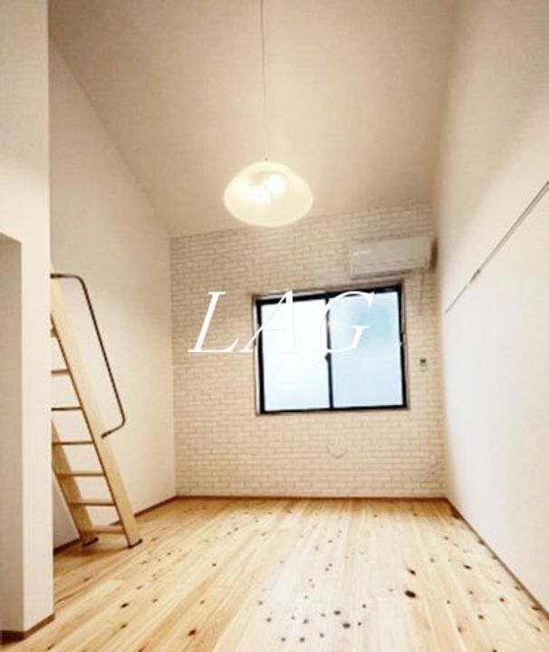 エステムコート神谷の居間