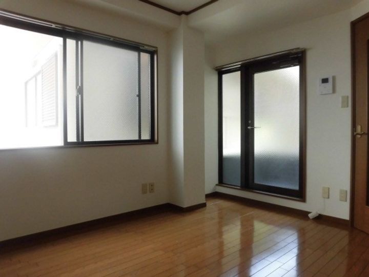 リバーストーン五反田の居間