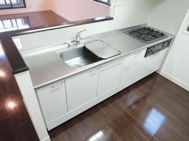 ラ・ビエナ石神井公園B棟のキッチン