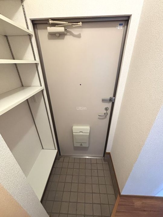 祇園ケントビルの玄関