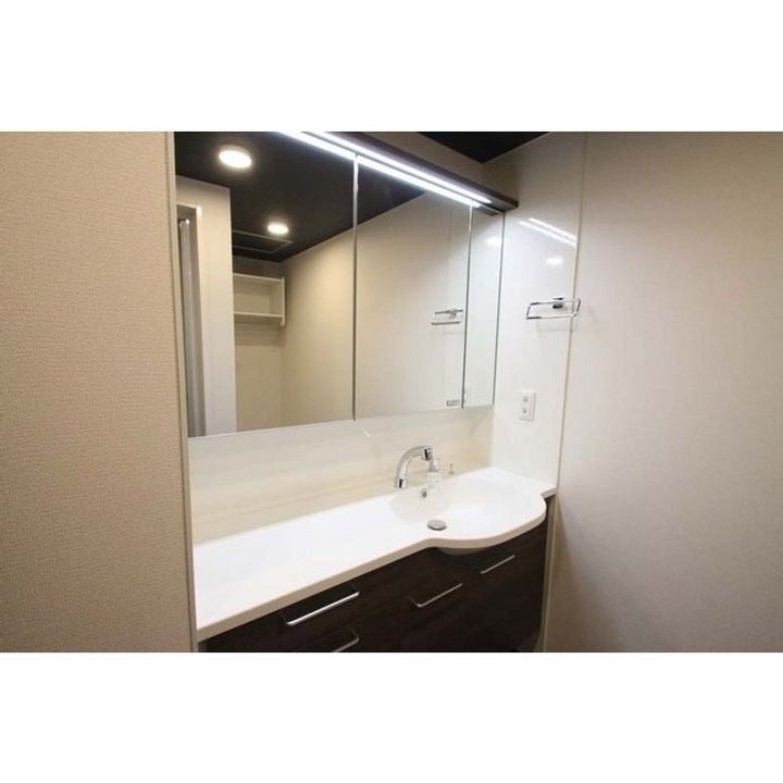 Ds LIEN (ディ-ズリアン) Aの内装