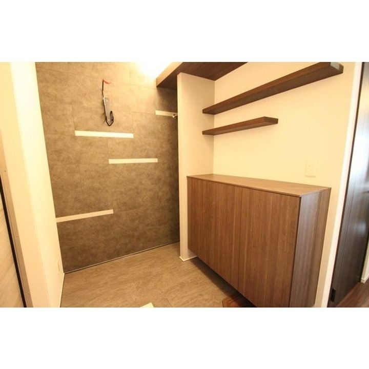 Ds LIEN (ディ-ズリアン) Aの玄関