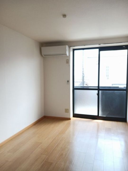 茨城県筑西市下中山(アパート)の賃貸物件の居間