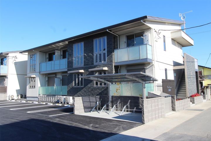 ローズクォーツAの外観