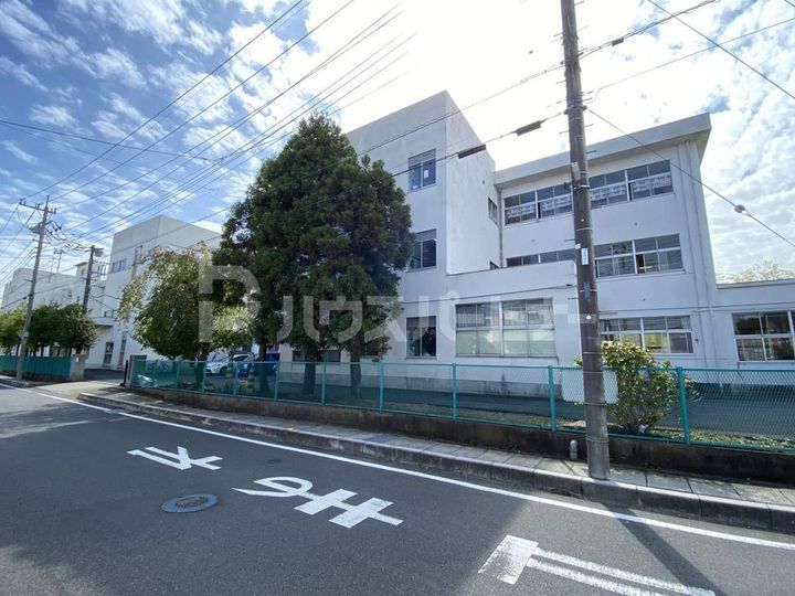 プリムヴェール壱番館・弐番館の周辺