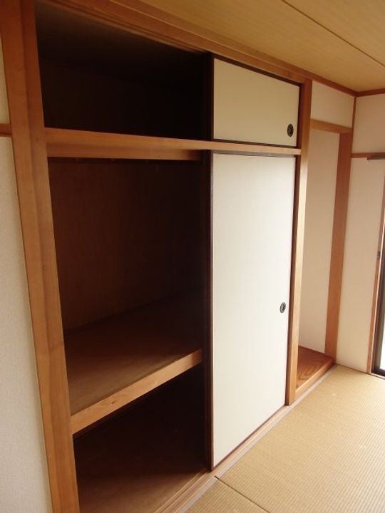 滋賀県高島市鴨(マンション)の賃貸物件の内装