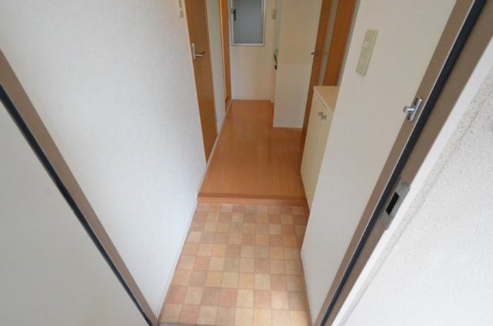 アクトアベンテ伊丹の玄関
