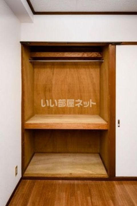 ハイツタナカの内装