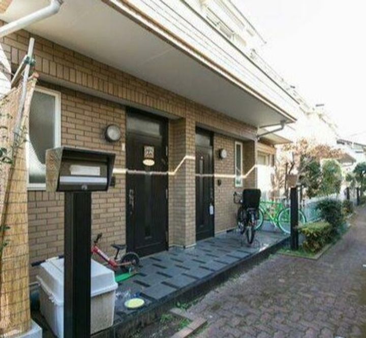 東京都世田谷区梅丘1(一戸建)の賃貸物件の玄関