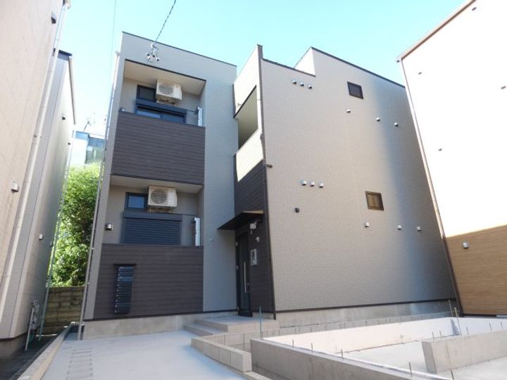 コンフォート東海通の外観