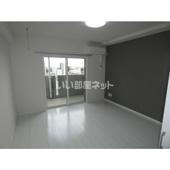 栃木県宇都宮市東宿郷3(マンション)の賃貸物件の居間