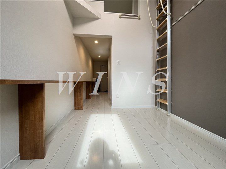 神奈川県川崎市多摩区栗谷3(アパート)の賃貸物件の居間