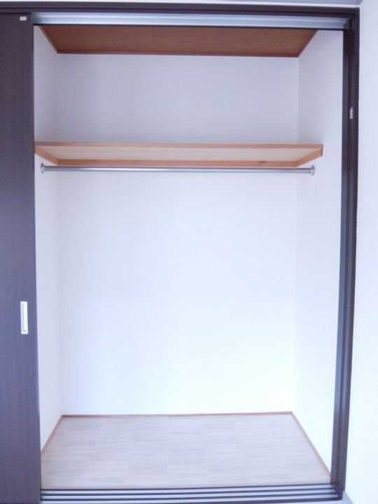 江戸川台コーポOHSAKUの内装