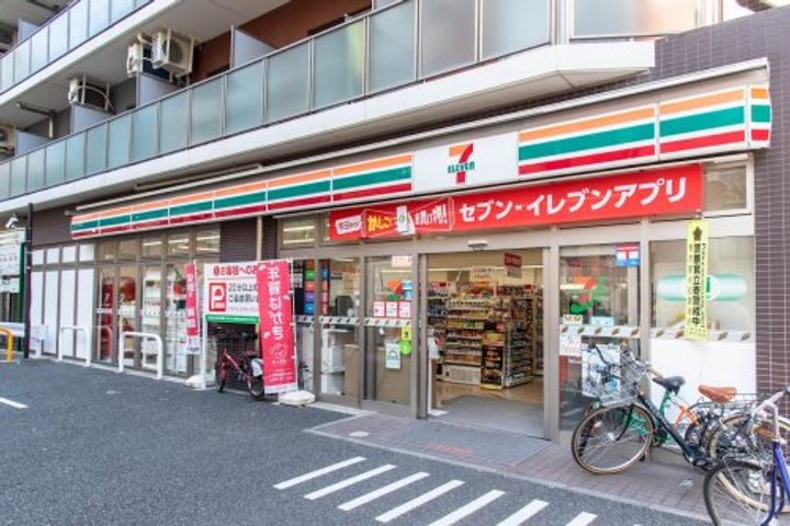 b’CASA Albionの周辺