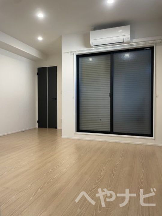 愛知県名古屋市熱田区野立町1(アパート)の賃貸物件の居間