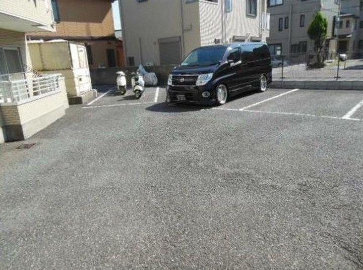 クレセントパレスの地図