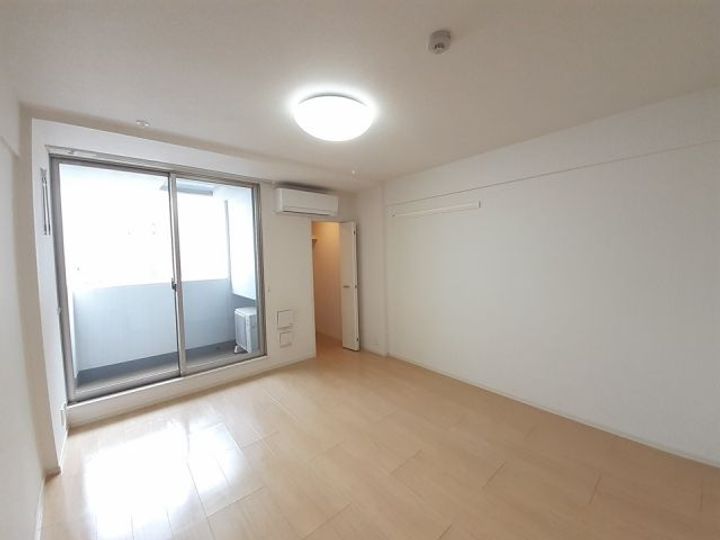 ヴェロ プルミエールの居間