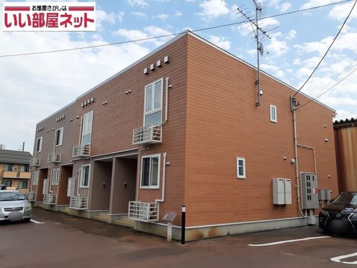 新潟県長岡市高見町(アパート)の賃貸物件の外観