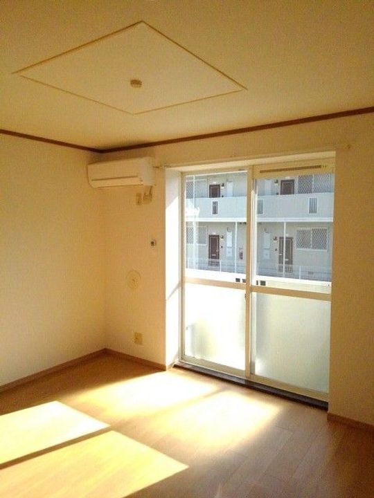 ウエストコート船江山の内装