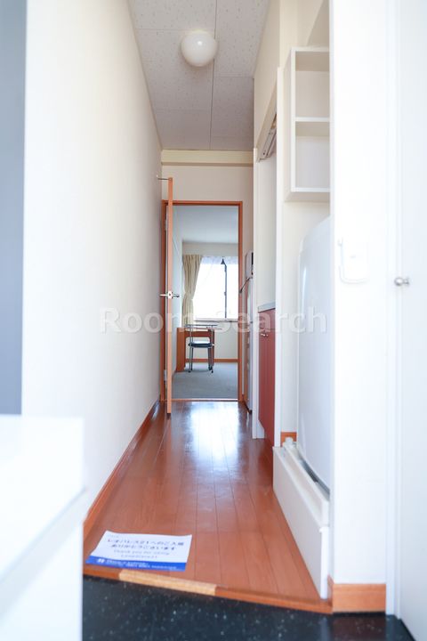 レオパレスWell 小山の玄関